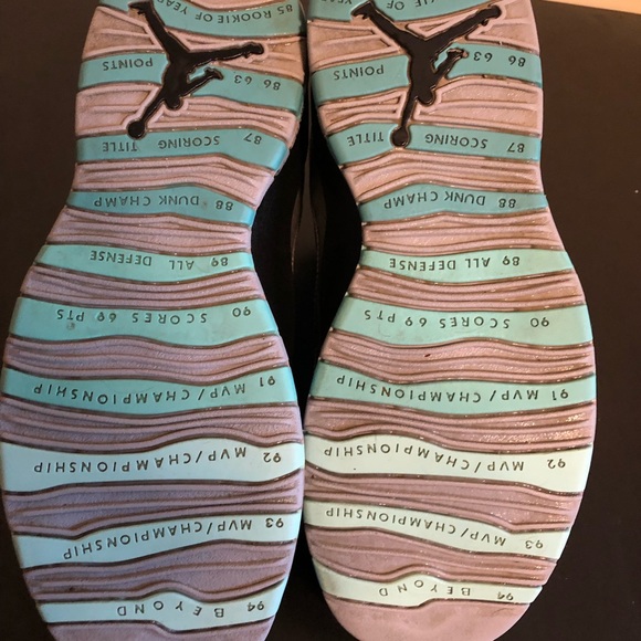 Jordan 10 Liberty - Picture 4 of 5